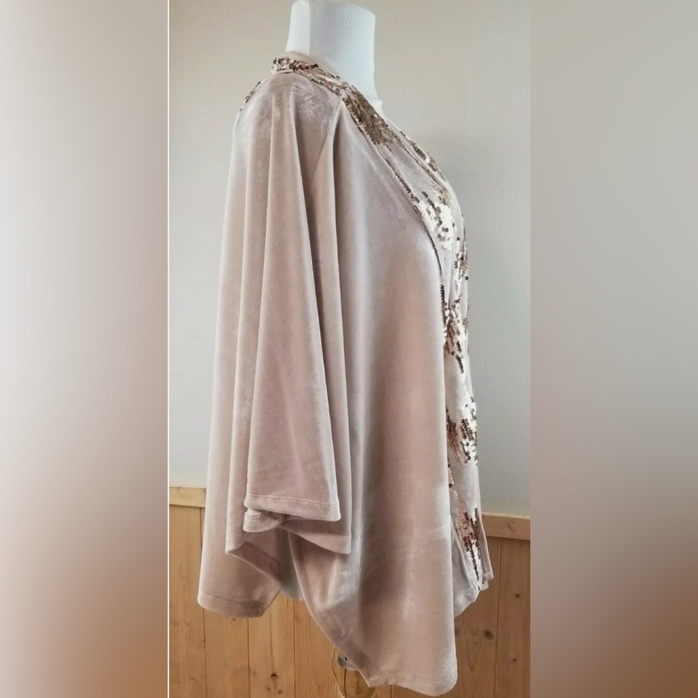 Andrew Marc New York One Size Open Front Lightweight Beige/Sequin Cardigan NWOT - Picture 2 of 11